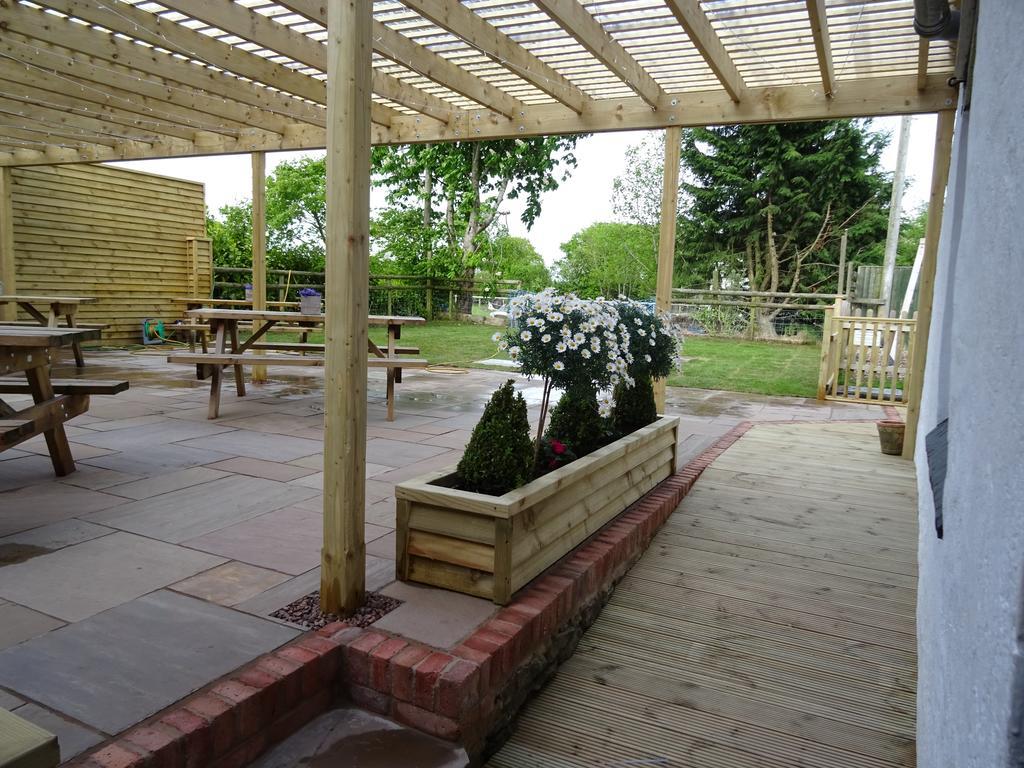 Garway Moon Inn Luaran gambar